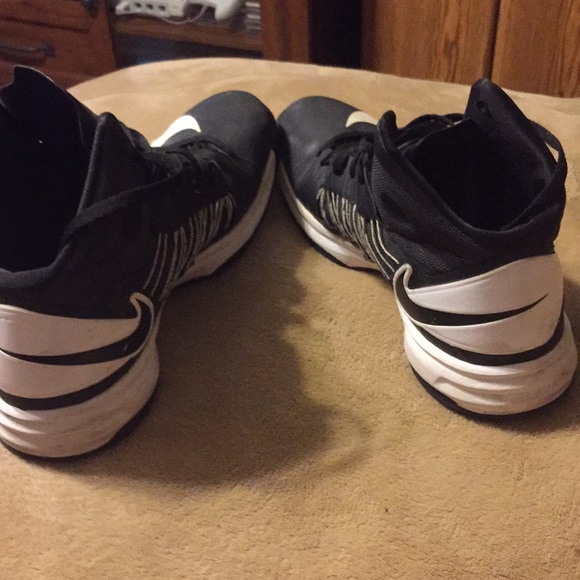 Nike Hyperdunks - Picture 4 of 5